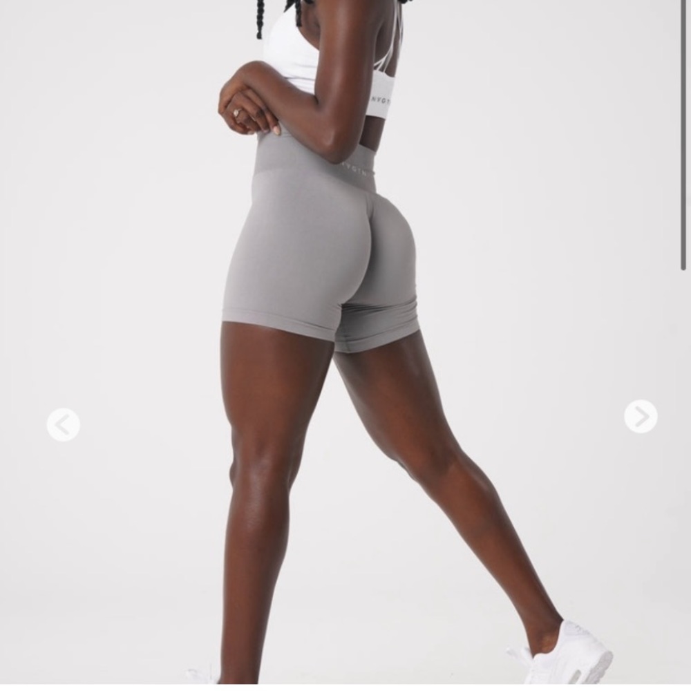 Bundle of NVGTN solid seamless shorts taupe/ light grey